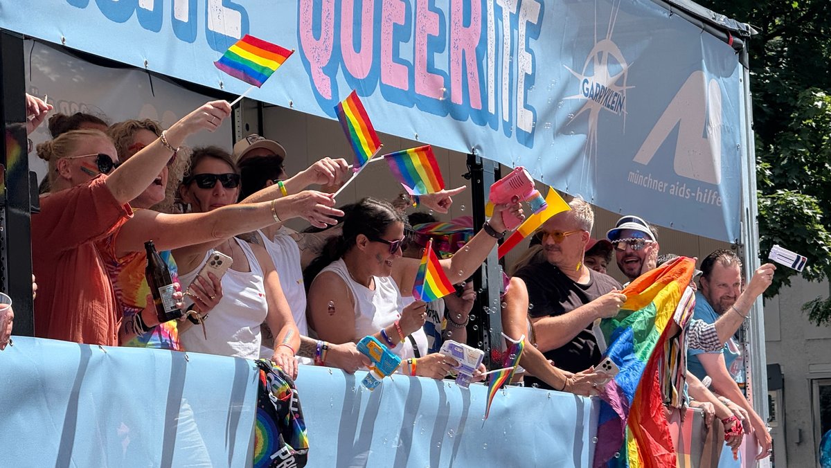 CSD in München: 250.000 Menschen für queere Vielfalt