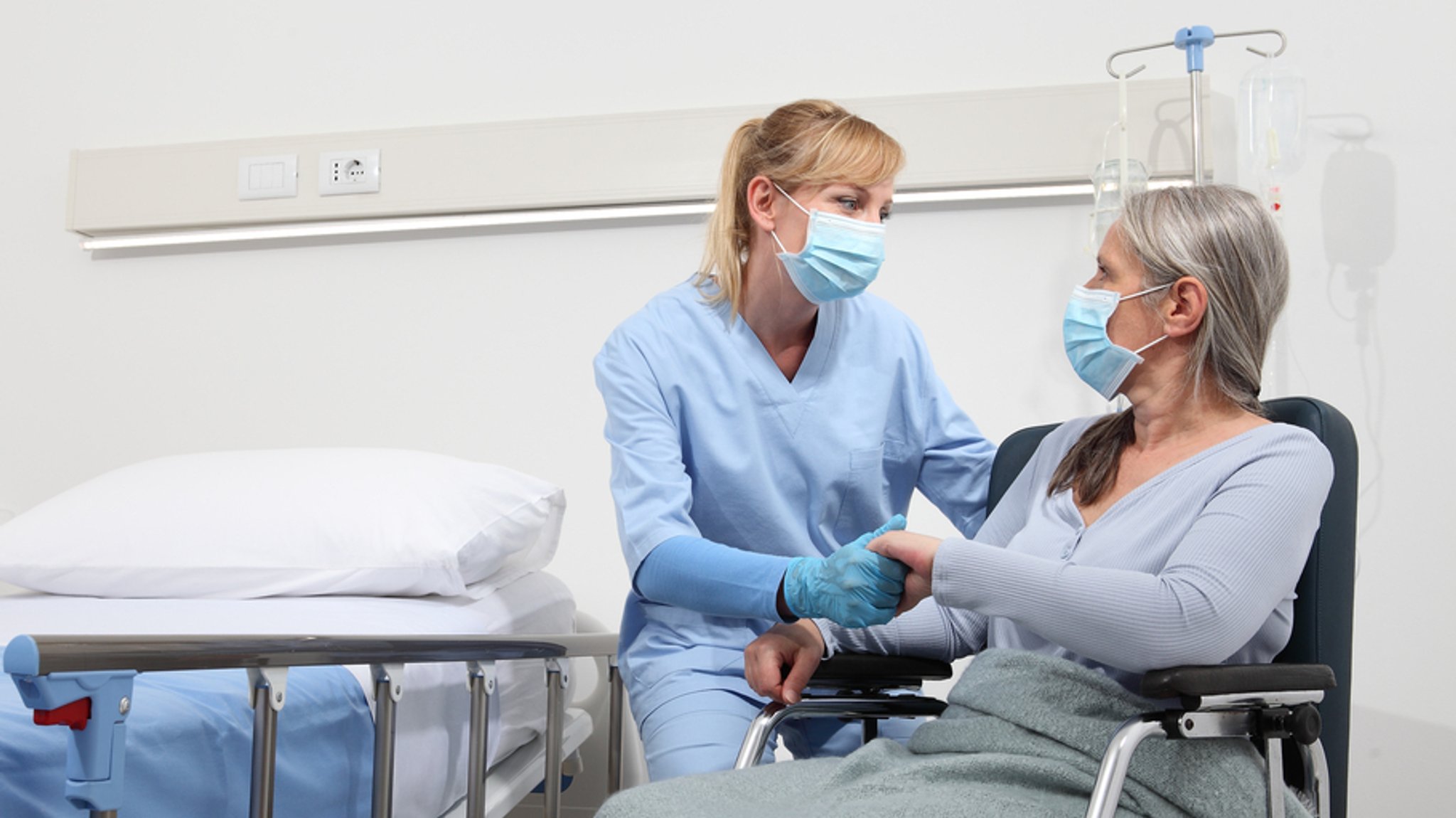 Masken zum Schutz zurück an Frankens Kliniken