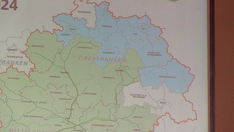 Eine Landkarte zeigt die Landkreise in Oberfranken.