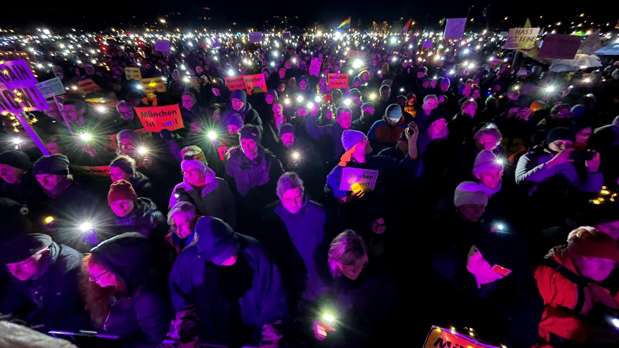 Lichtermeer für Demokratie in München