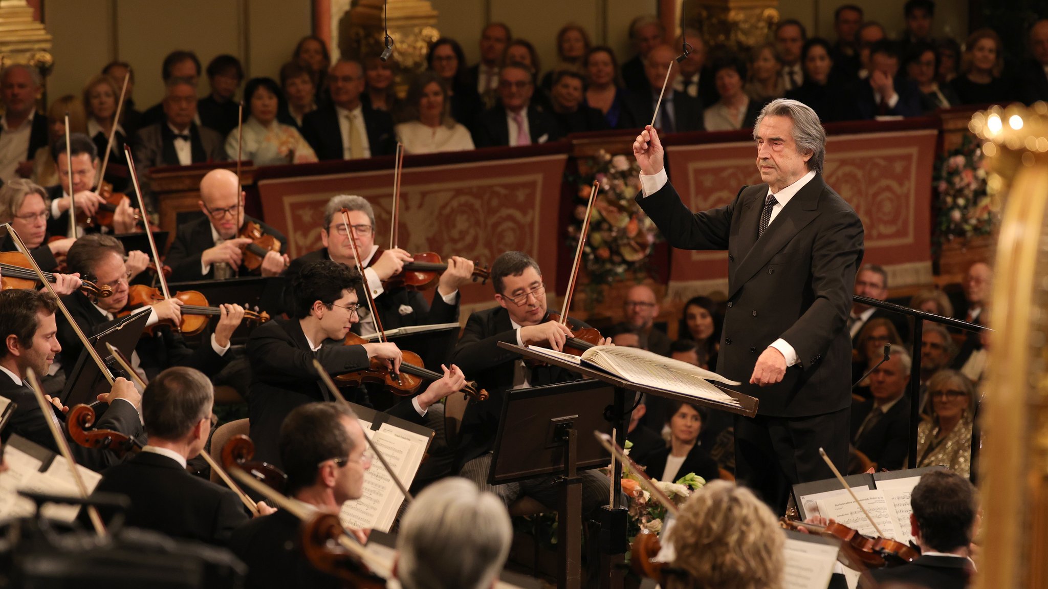 Riccardo Muti dirigiert das Neujahrskonzert der Wiener Philharmoniker 2025