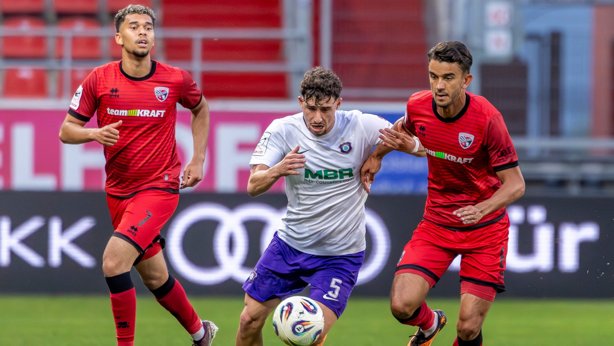Trotz Costly-Rekordtor: Schanzer gehen gegen Absteiger Aue unter