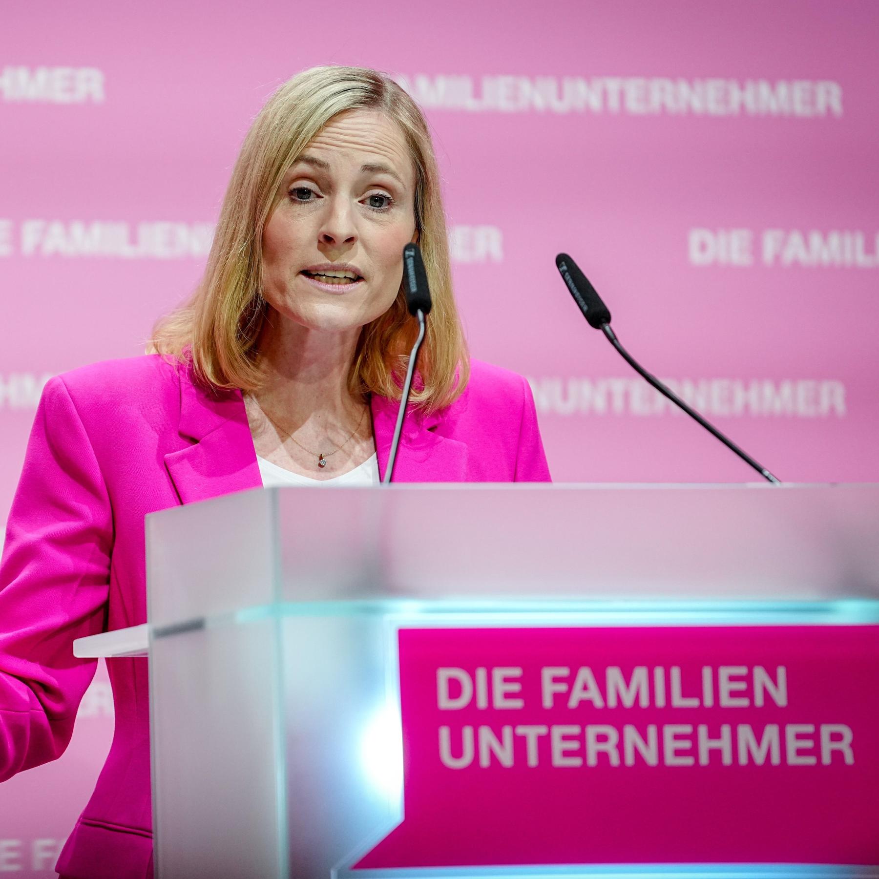 Kehrtwende beim Verband der Familienunternehmer - wie umgehen mit der AfD?