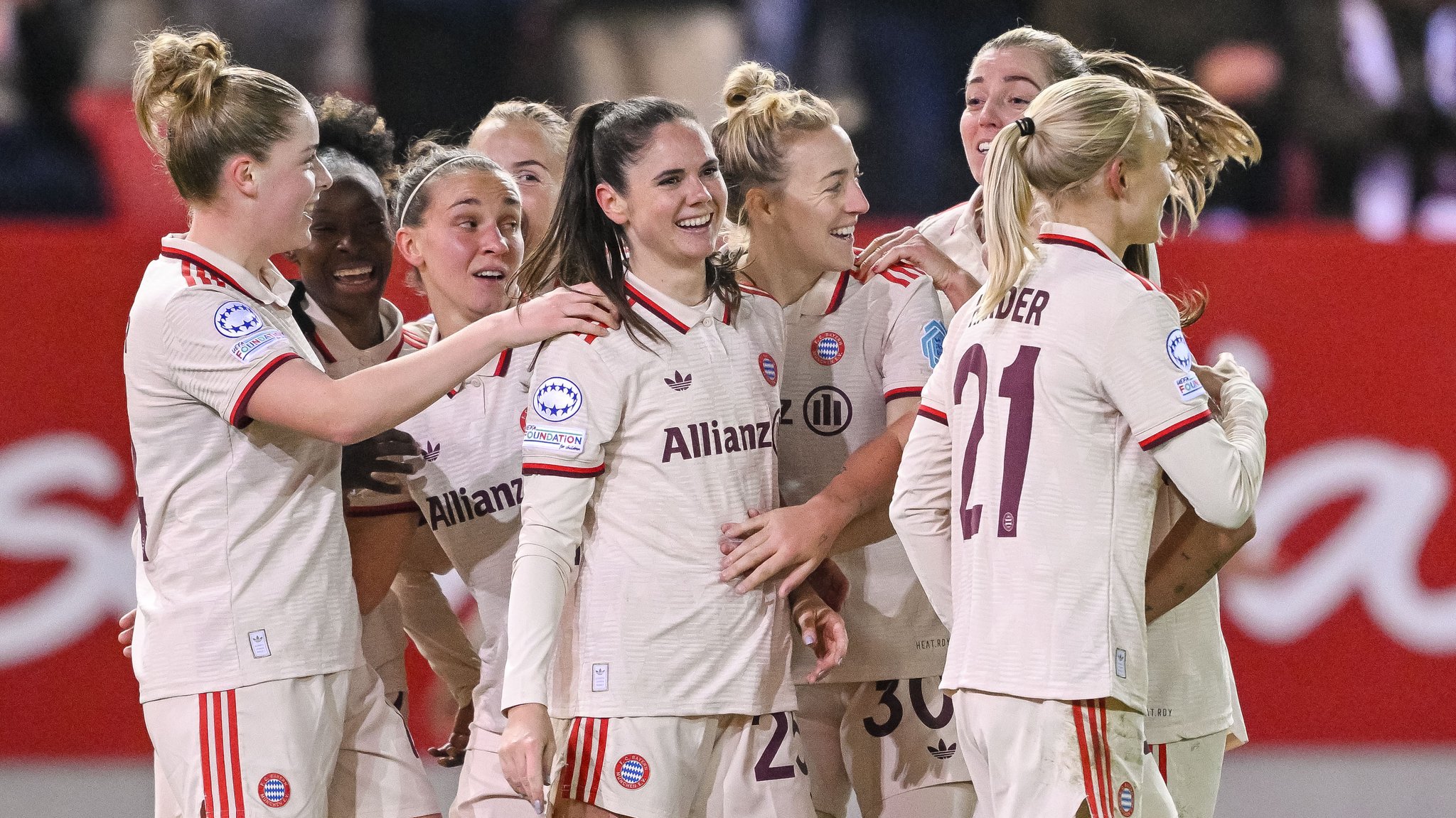 CL-Viertelfinale: FC Bayern Frauen treffen auf Olympique Lyon