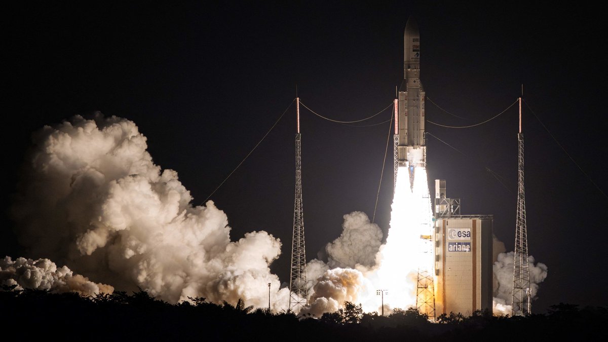 Trägerrakete Ariane 5 beim Start