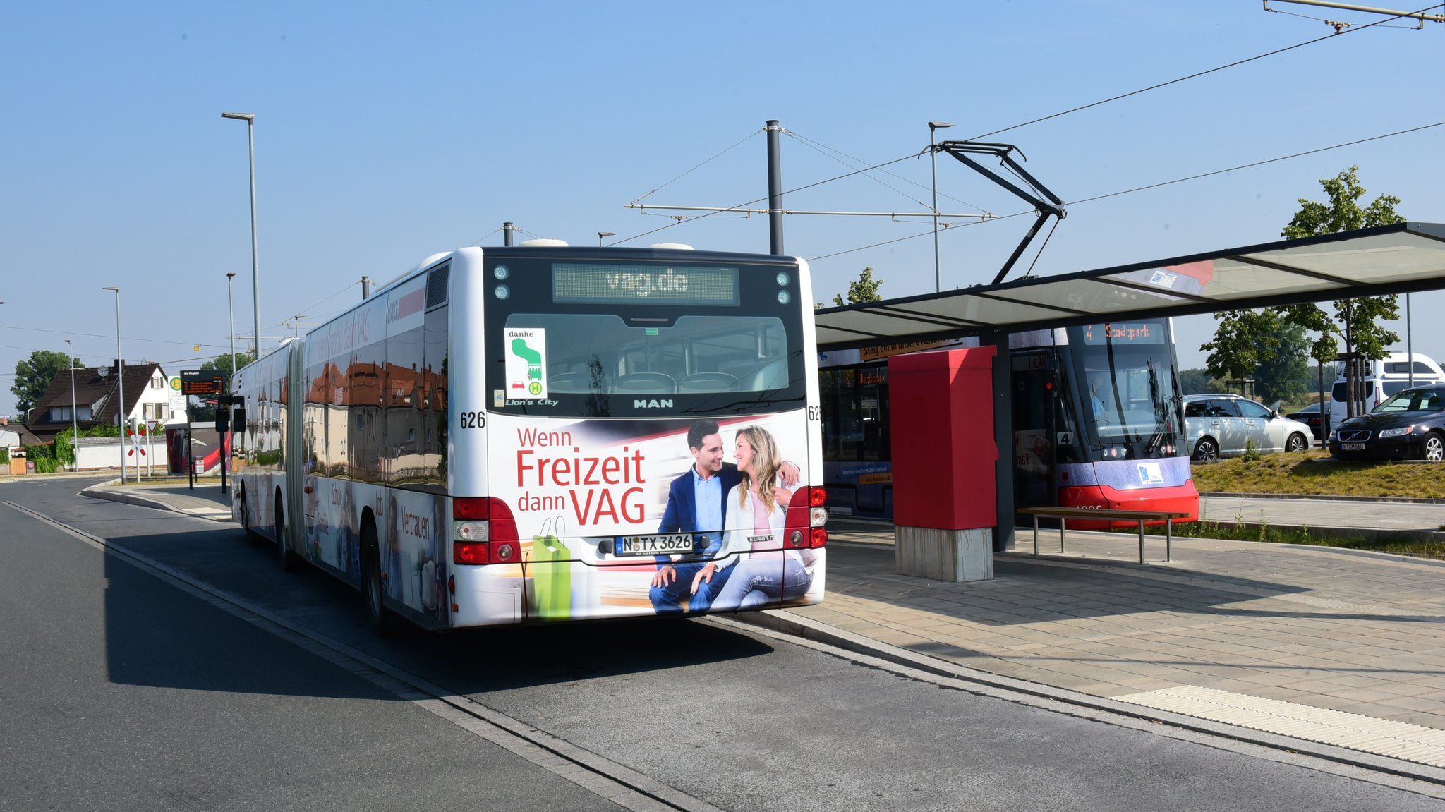 Geld verschenkt? Streit um Werbung im Nürnberger Nahverkehr