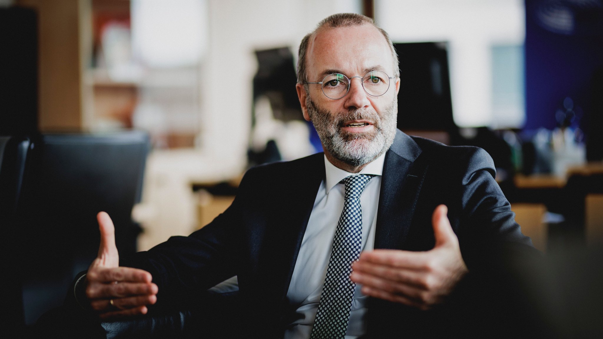 Manfred Weber wandte sich am Pfingstwochenende mit einem Brief an seine Parteifreundinnen und -freunde in der CSU. | Bild: Picture Alliance / photothek.de / Florian Gaertner Manfred Weber wandte sich am Pfingstwochenende mit einem Brief an seine Parteifreundinnen und -freunde in der CSU.