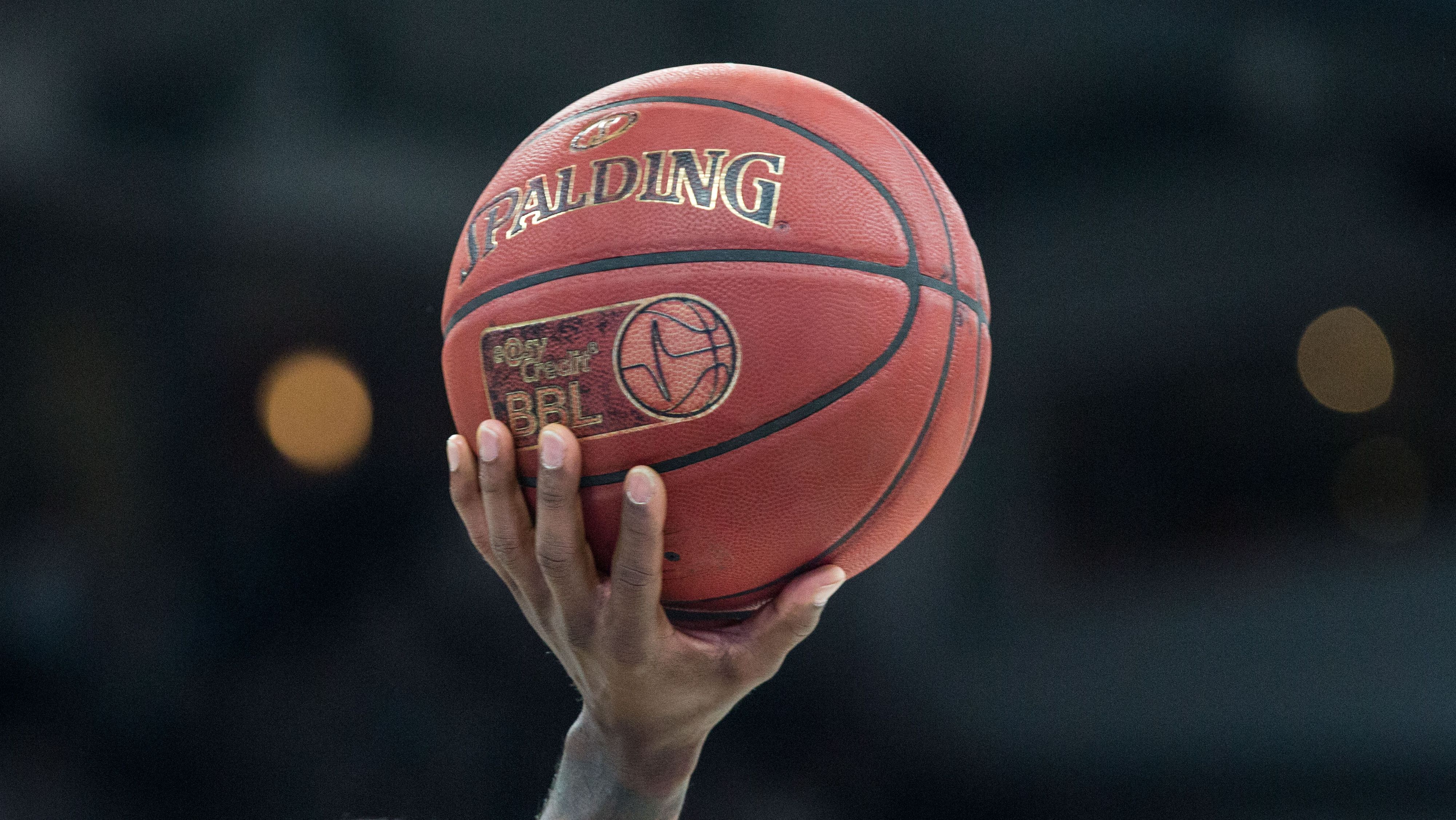 Basketball-Bundesliga: FC Bayern siegt erneut | BR24