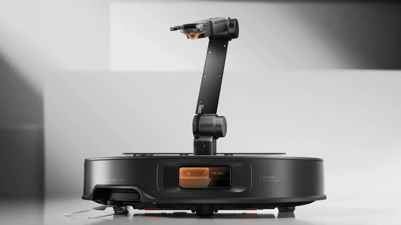 Neuer Saugroboter mit Greifarm | Bild: Roborock Neuer Saugroboter mit Greifarm