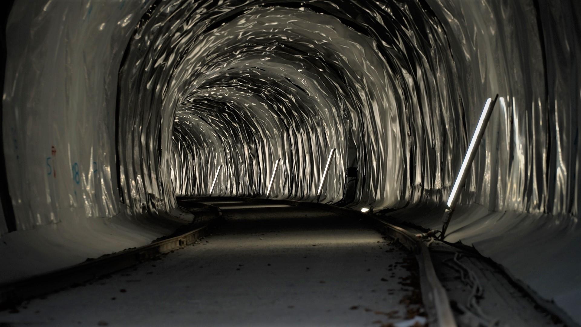 Gespenstisch ruhig ist es weiter auf der Kramertunnel-Baustelle. 
