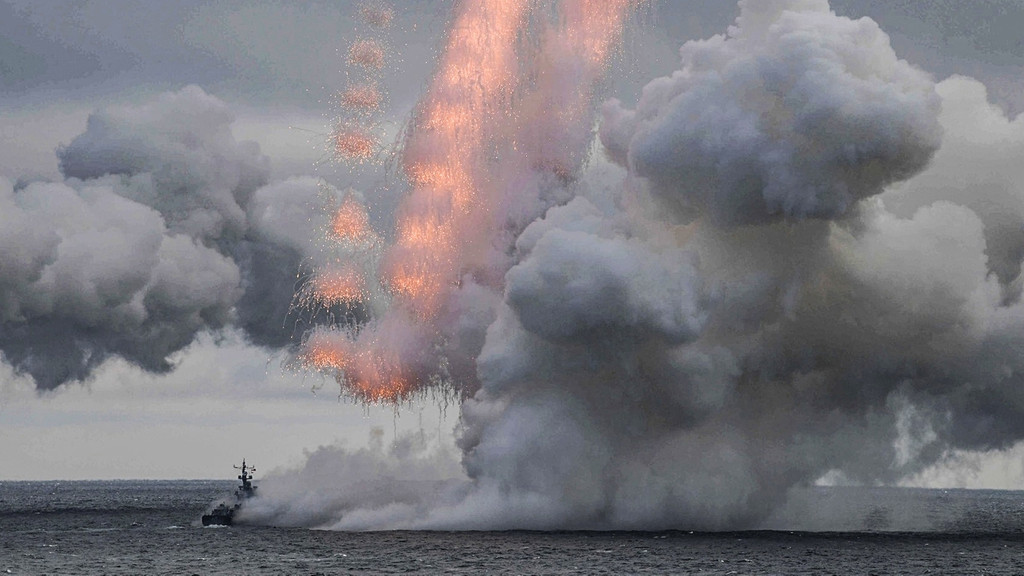 Raketentest eines russischen Kriegsschiffs im Januar 2020 im Schwarzen Meer vor der Küste der Krim