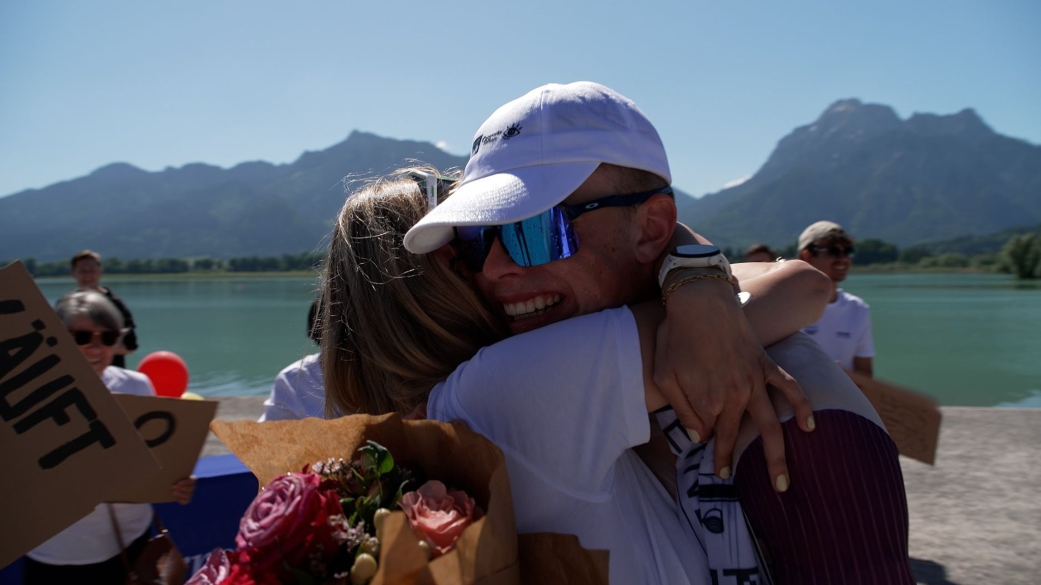362 Kilometer "Bavaria Man": Held schafft Ultra-Triathlon