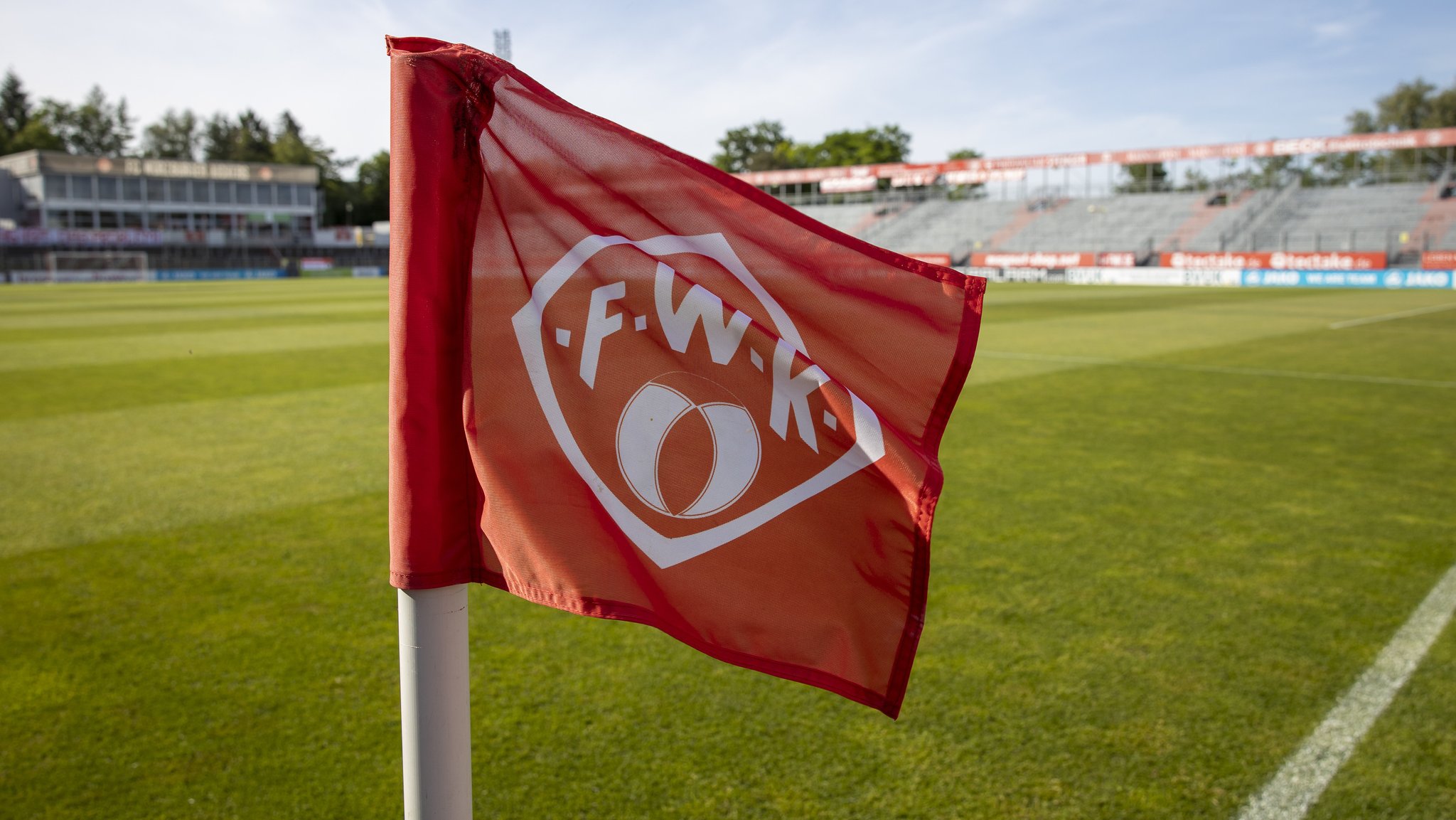 Fahne im Stadion der Würzburger Kickers