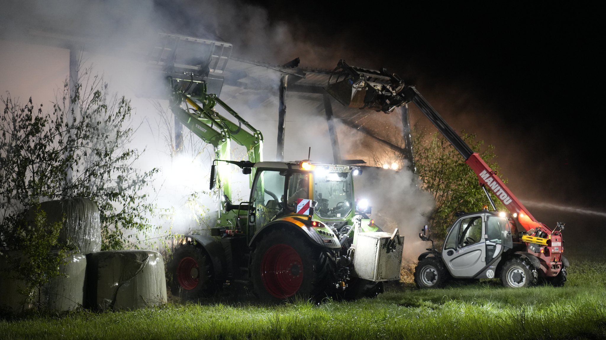 Drei Brandstiftungen innerhalb weniger Stunden in Oberbayern