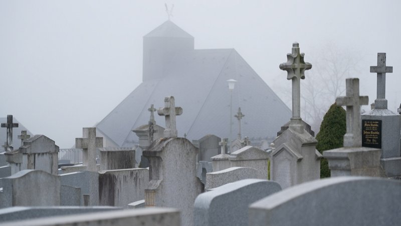 Friedhof in Hauzenberg | Bild: BR Friedhof in Hauzenberg