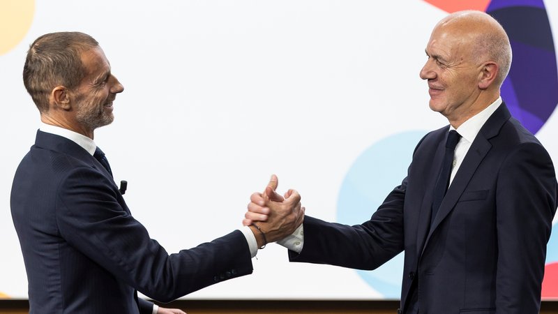 UEFA-Präsident Aleksander Ceferin (l.) und DFB-Präsident Bernd Neuendorf | Bild: picture-alliance/dpa UEFA-Präsident Aleksander Ceferin (l.) und DFB-Präsident Bernd Neuendorf