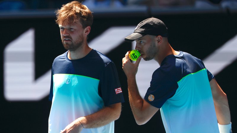 Kevin Krawietz (l.) und Tim Pütz | Bild: picture-alliance/dpa Kevin Krawietz (l.) und Tim Pütz