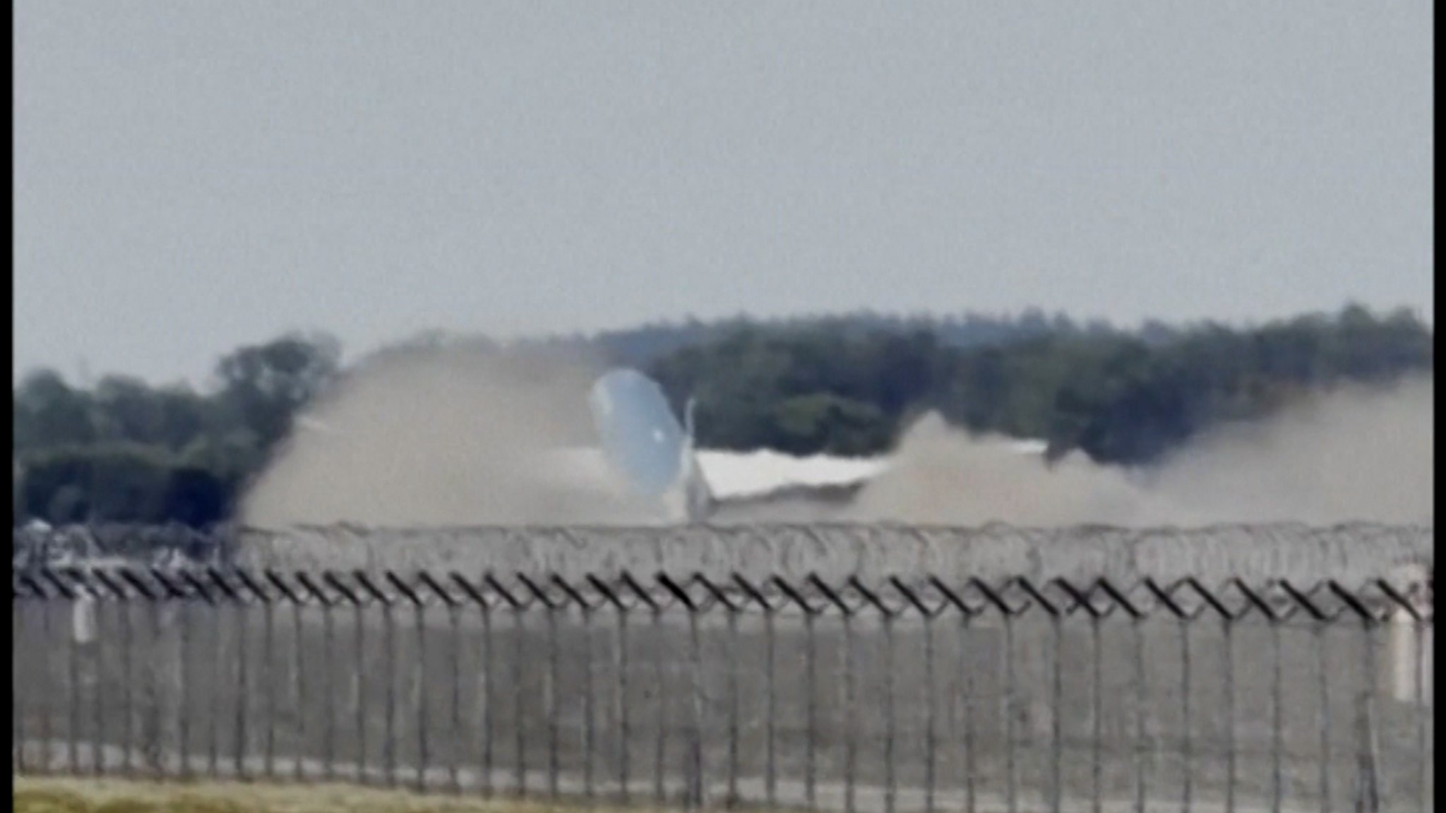 Eine Boeing der Vietnam Airlines hebt ab auf dem Weg nach Hanoi am Münchner Flughafen. | Bild: Munich Aviation Eine Boeing der Vietnam Airlines hebt ab auf dem Weg nach Hanoi am Münchner Flughafen.