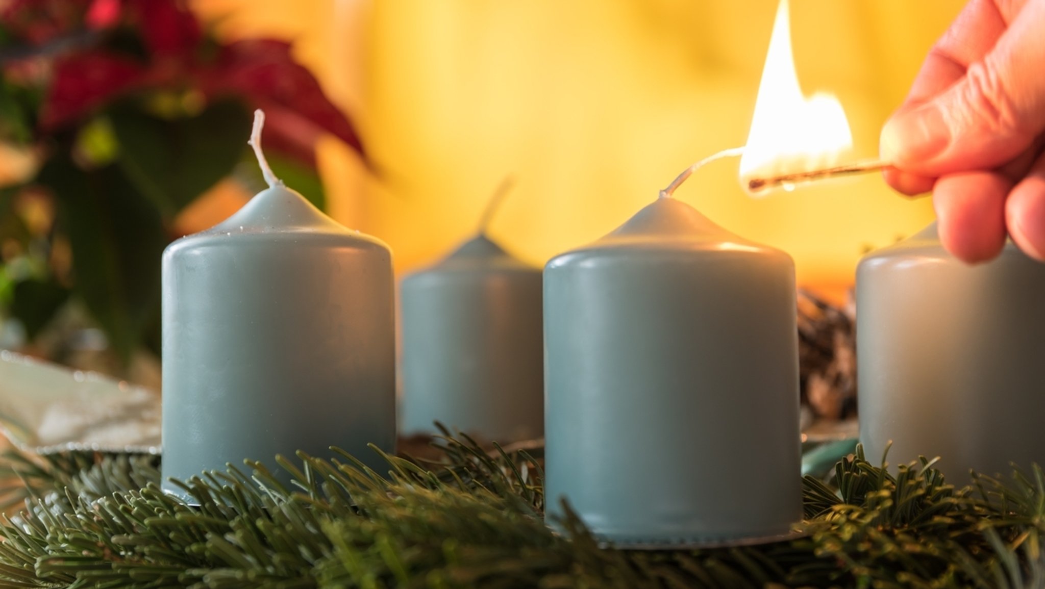 Wann ist der 1. Advent und woher stammt der Adventskranz-Brauch?