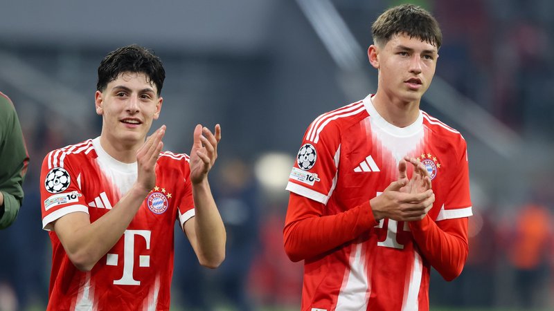 Deniz Ofli (links) und Filip Pavic (rechts) jubeln nach dem Sieg über Atalanta | Bild: picture alliance / Eibner-Pressefoto | Jenni Maul Deniz Ofli (links) und Filip Pavic (rechts) jubeln nach dem Sieg über Atalanta