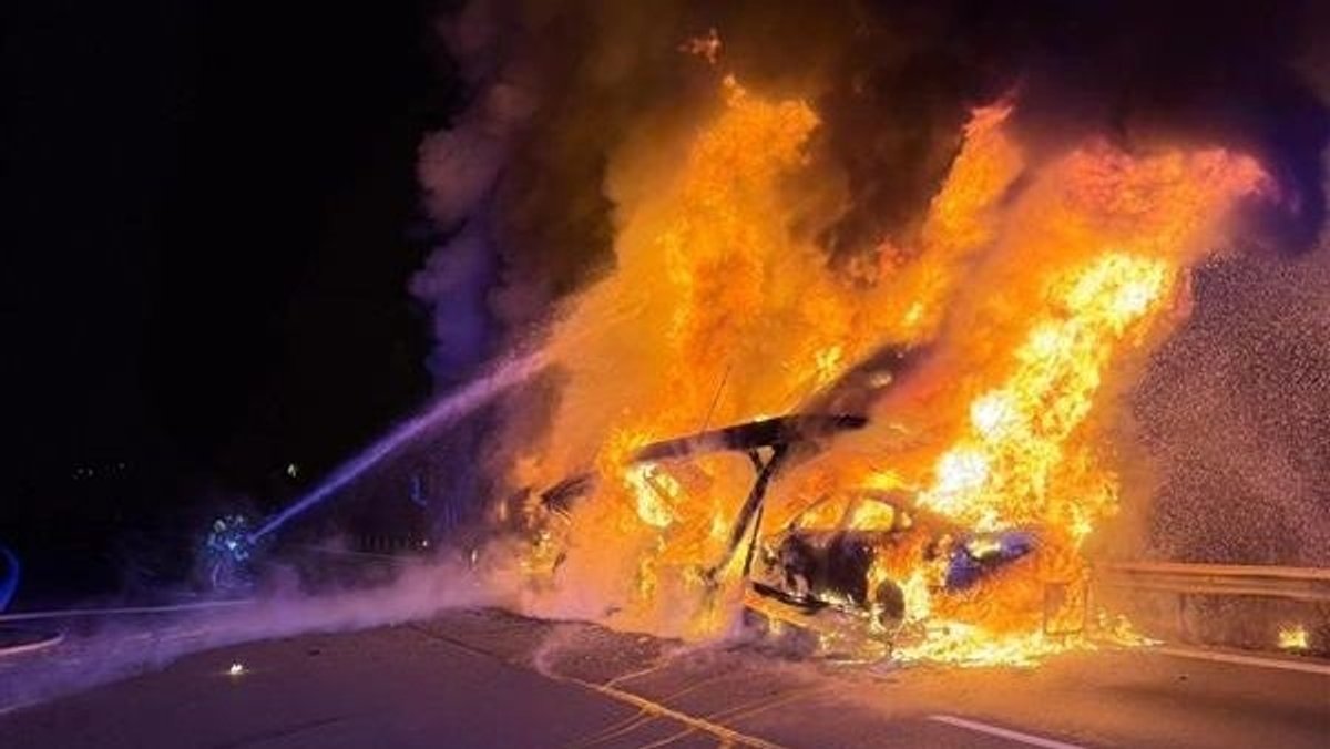 Lkw brennt auf A8 am Irschenberg – Strecke stundenlang gesperrt