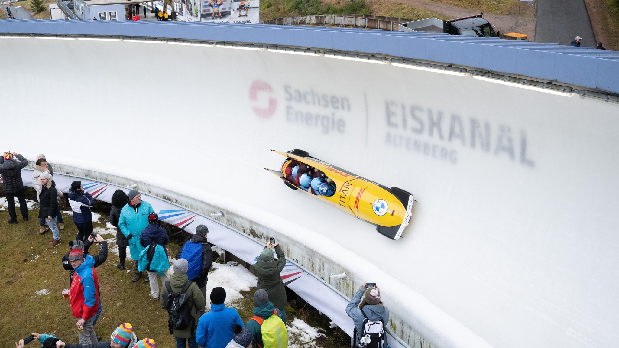 Lochner gestürzt - Unfälle überschatten Bob-Weltcup in Altenberg