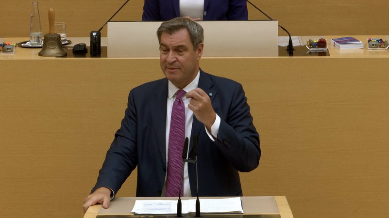 Ministerpräsident Söder im Landtag | Bild: BR Ministerpräsident Söder im Landtag