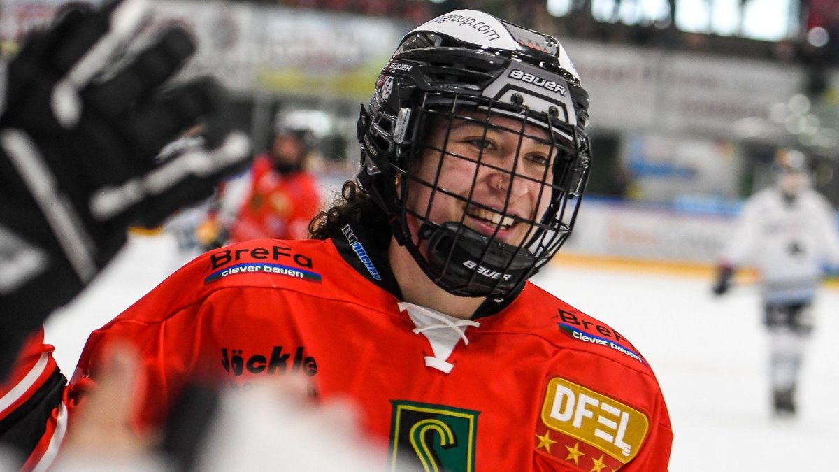 "Total emotional": Memmingen wieder Frauen-Eishockey-Meister
