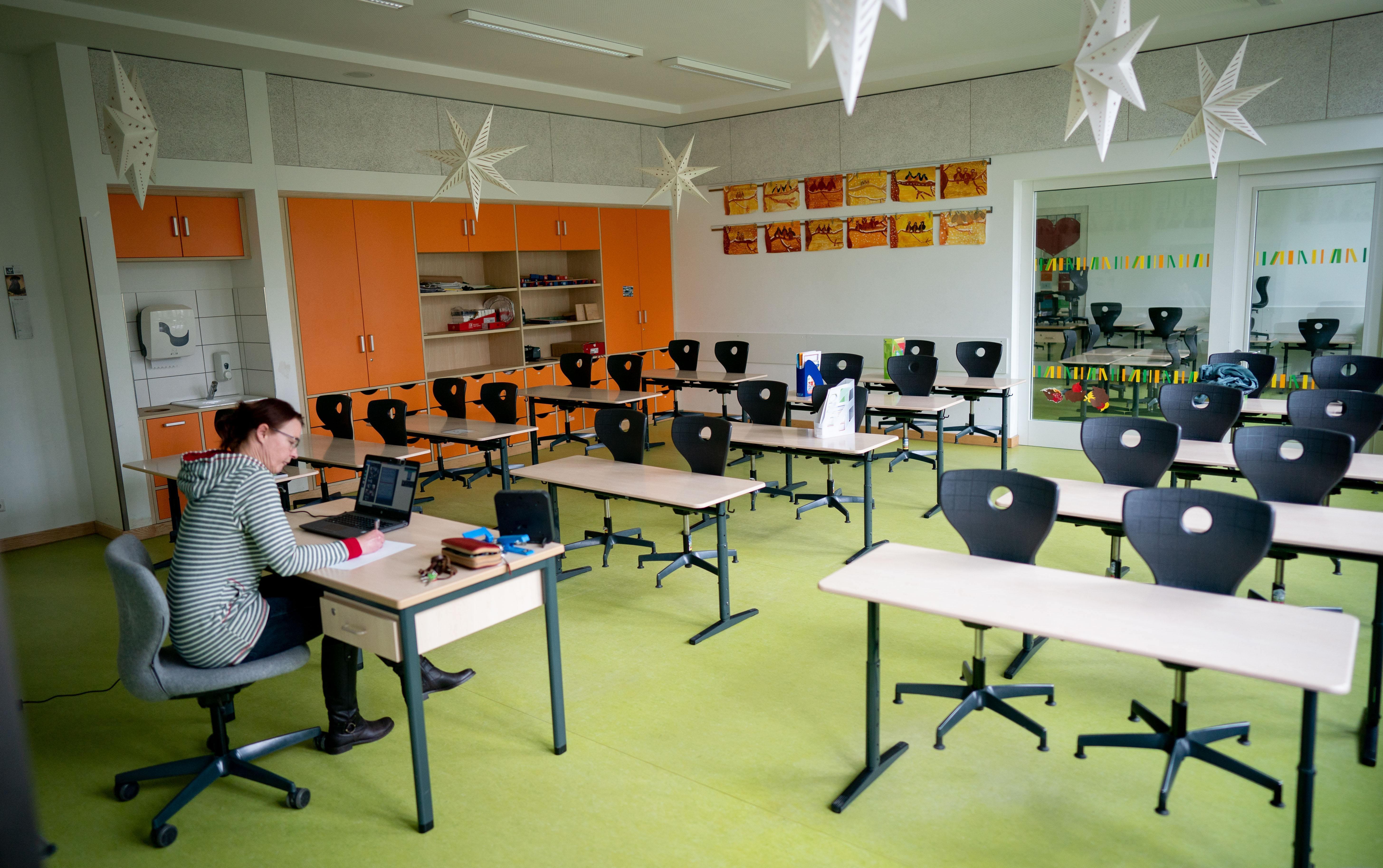 Eltern Fordern Verbesserungen Beim Fernunterricht Br24