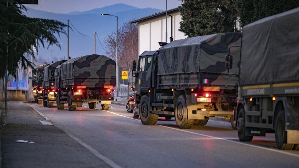 Militärkonvoi in Bergamo, April 2020