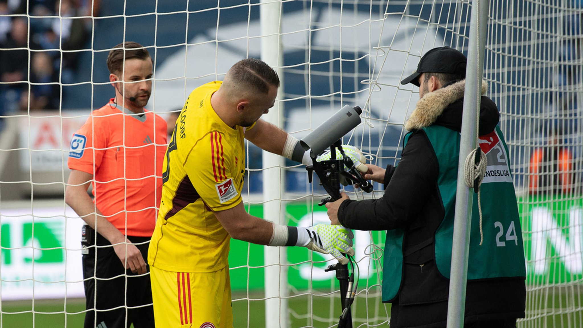 Fußball: Brauchen die Vereine die Medien noch?