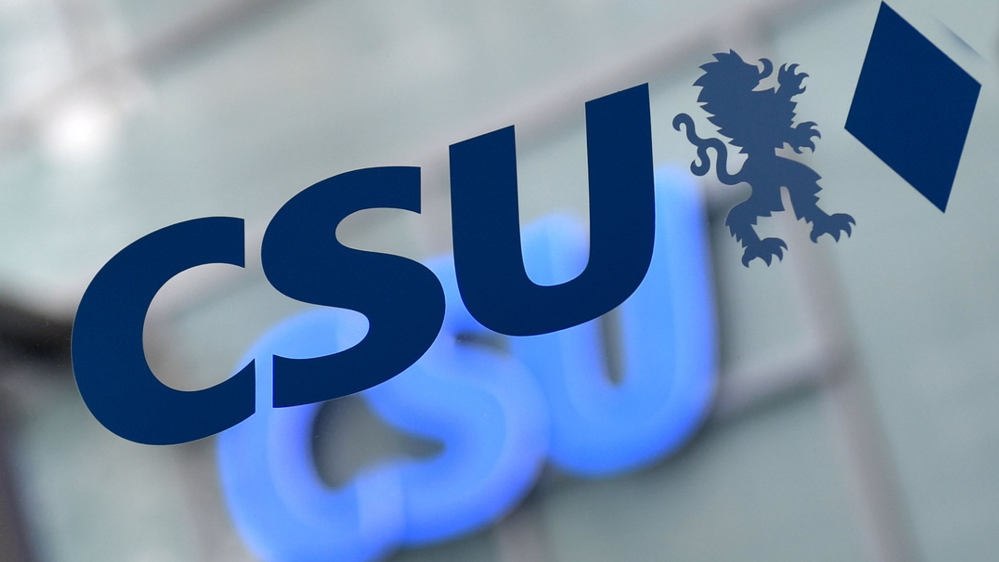 Parteiausschluss "abtrünniger" CSU-Parteimitglieder beantragt