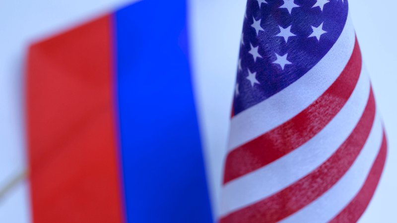 Russlands Außenminister Lawrow will am Dienstag in Saudi-Arabien mit seinem US-Amtskollegen Rubio über den Ukraine-Konflikt sprechen. | Bild: pa/dpa/Rainer Unkel Russlands Außenminister Lawrow will am Dienstag in Saudi-Arabien mit seinem US-Amtskollegen Rubio über den Ukraine-Konflikt sprechen.