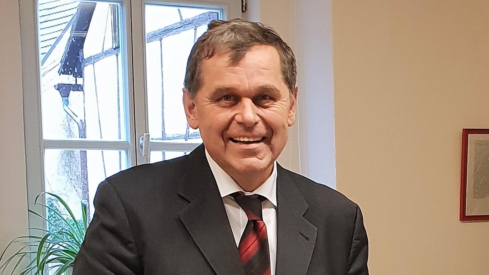 Arnstein Franz Josef Sauer Csu Neuer Burgermeister Br24