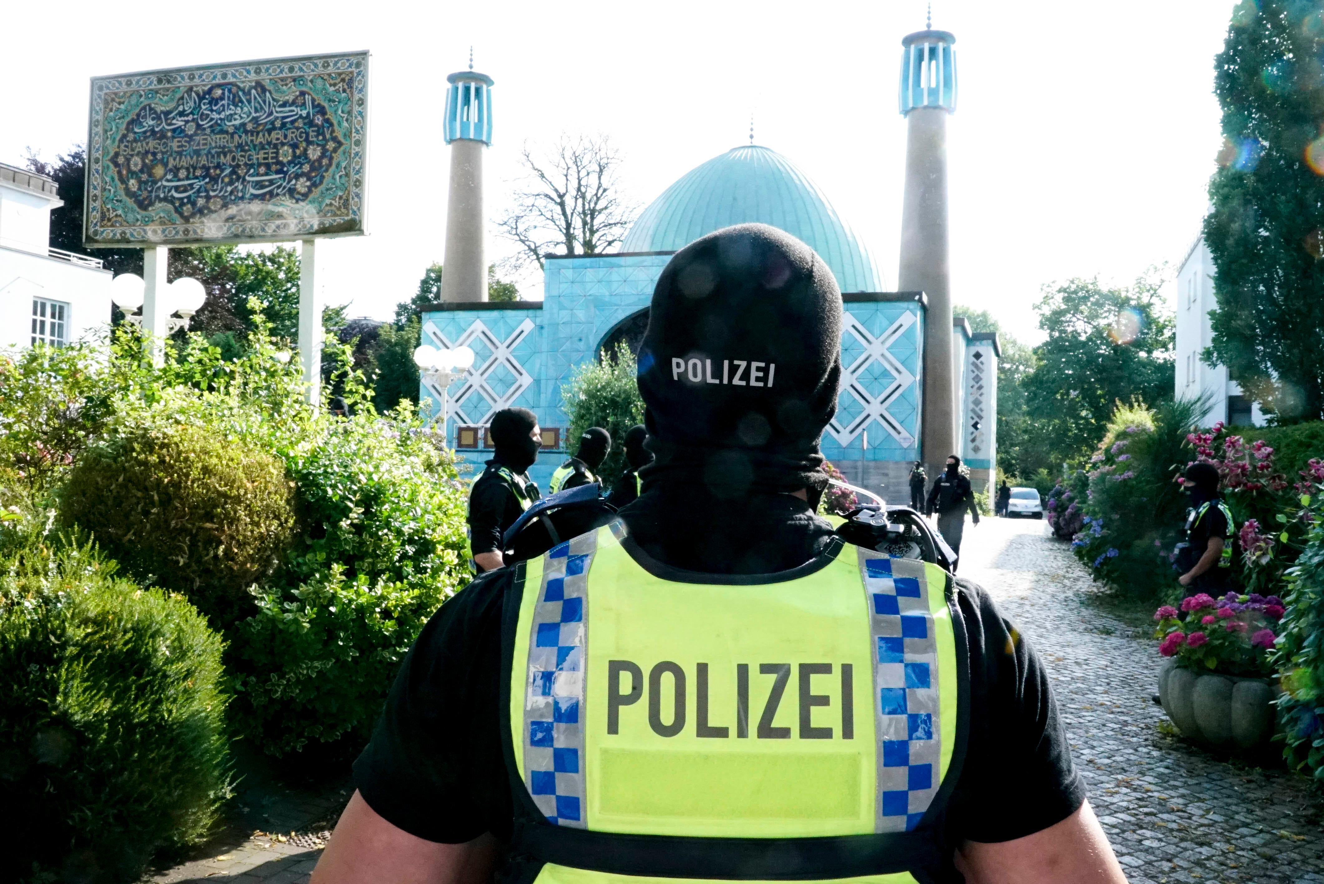 Razzia an der "Blauen Moschee" in Hamburg