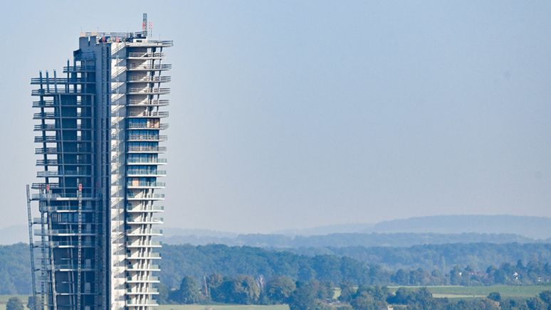 Hochhäuser gelten unter Experten inzwischen als nicht nachhaltig. | Bild:BR Bild / dpa / Bernd Weißbrod