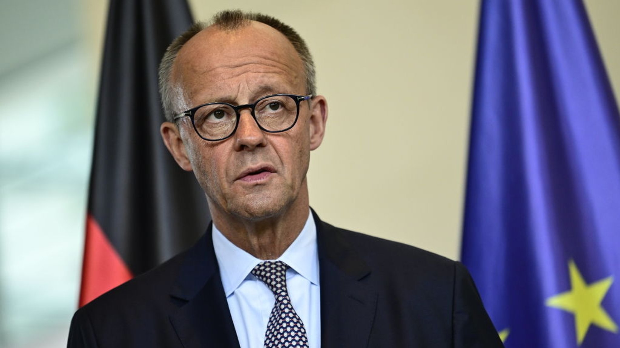 (Archivbild) Bundeskanzler Friedrich Merz (CDU) bei einer Pressekonferenz in Berlin
