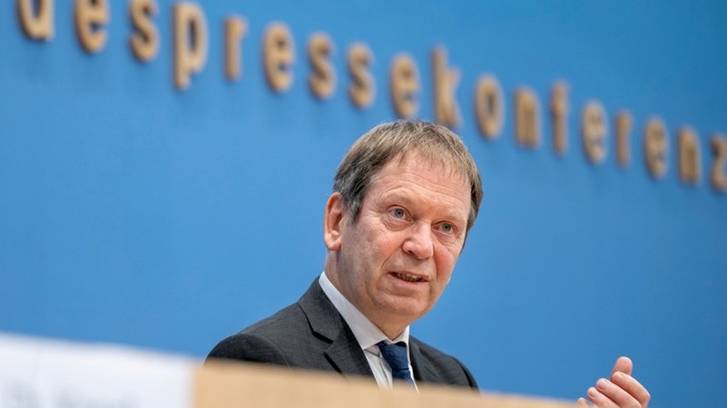 Hans-Martin Henning, Vorsitzender des Expertenrates für Klimafragen (ERK)