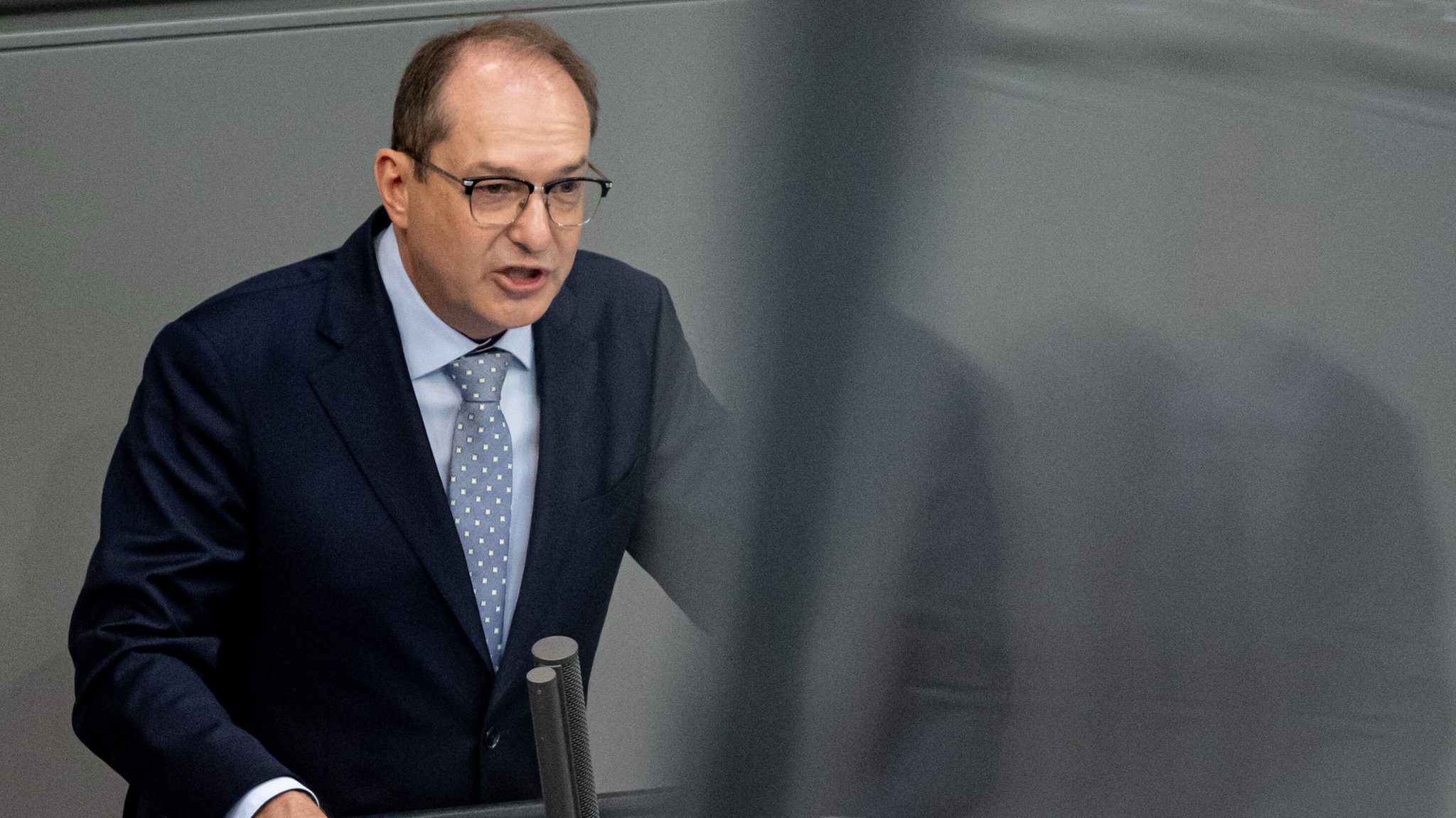 Bundestag beschließt Aussetzung des Familiennachzugs