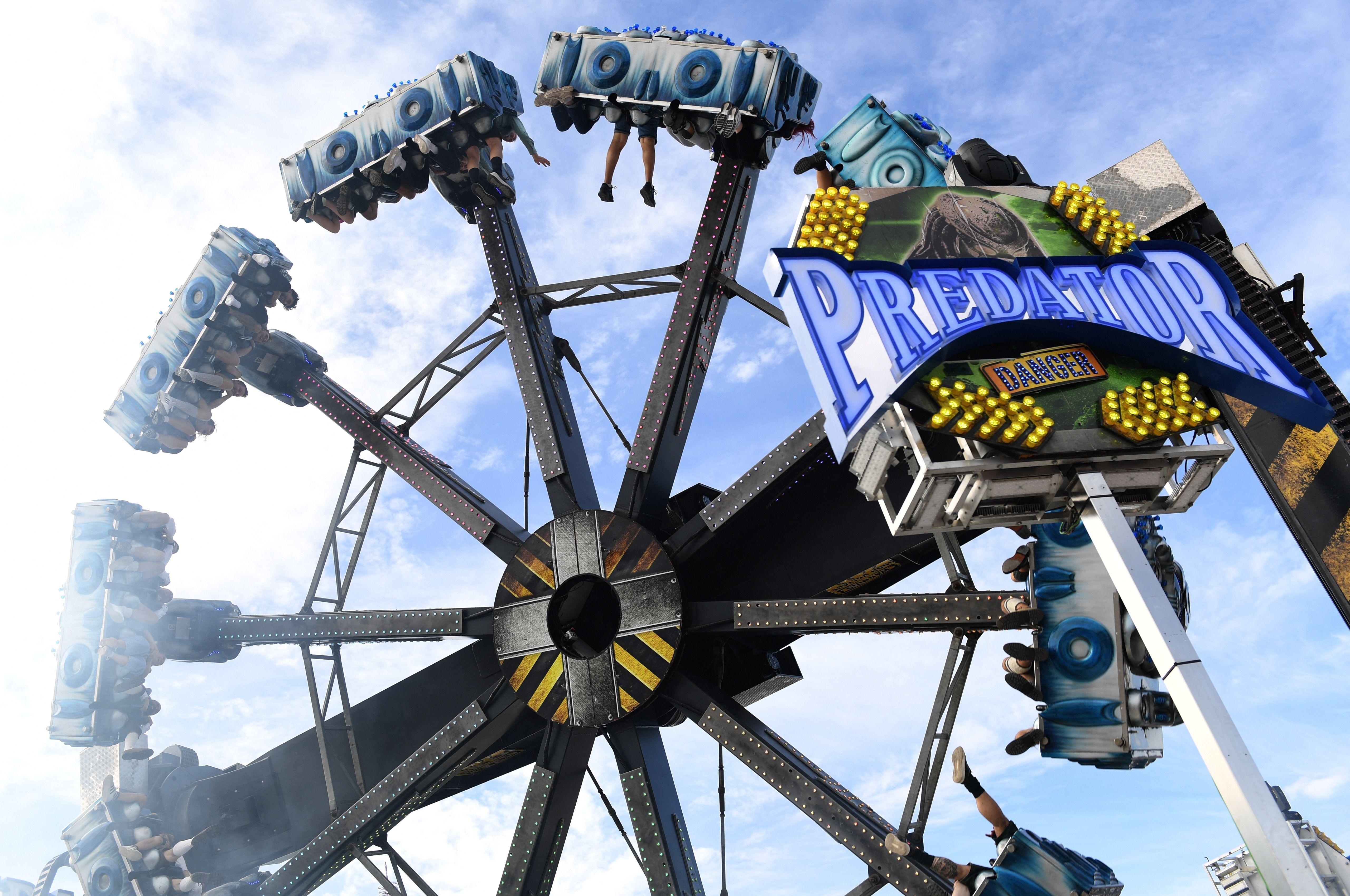 Kopfüber-Panne auf Wiesn: Predator machteschonöfterProbleme