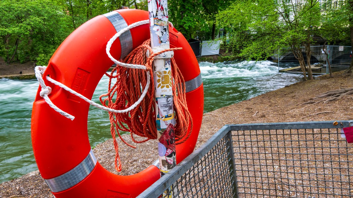 Surfer fordern Freigabe der Münchner Eisbachwelle