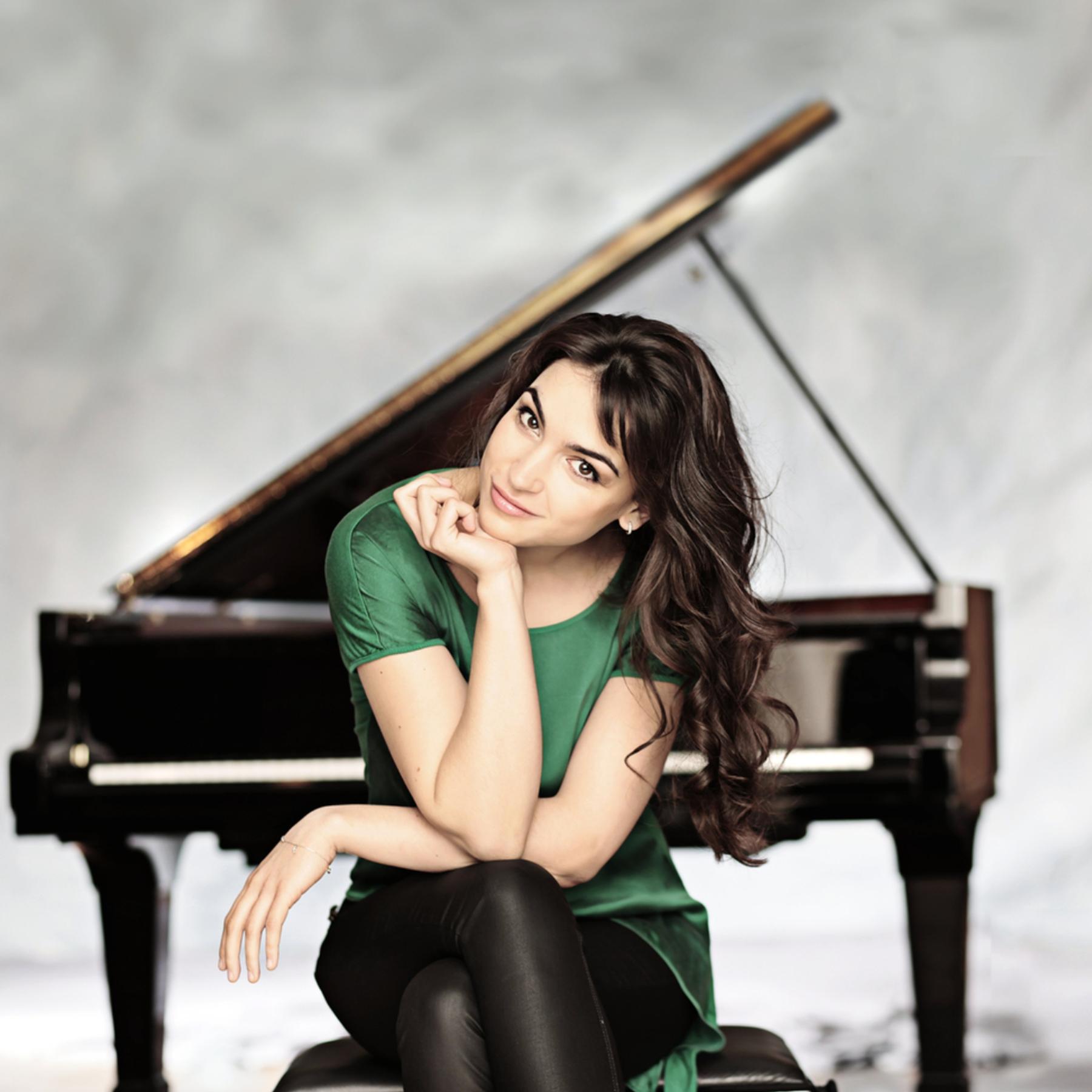 Olga Scheps über David Garretts Klavierkonzert "One World" episode artwork