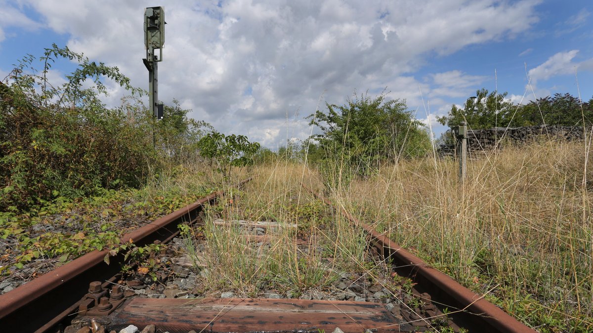 Symbolbild: Stillgelegte Bahnstrecke