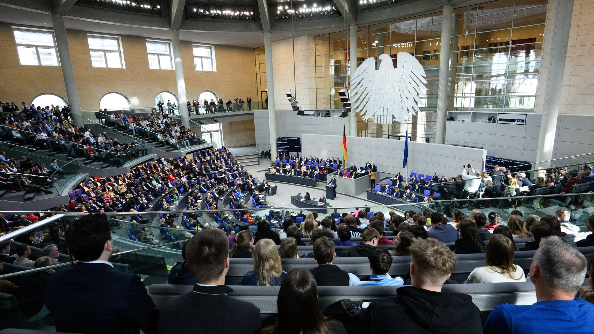 Sondersitzung im Bundestag