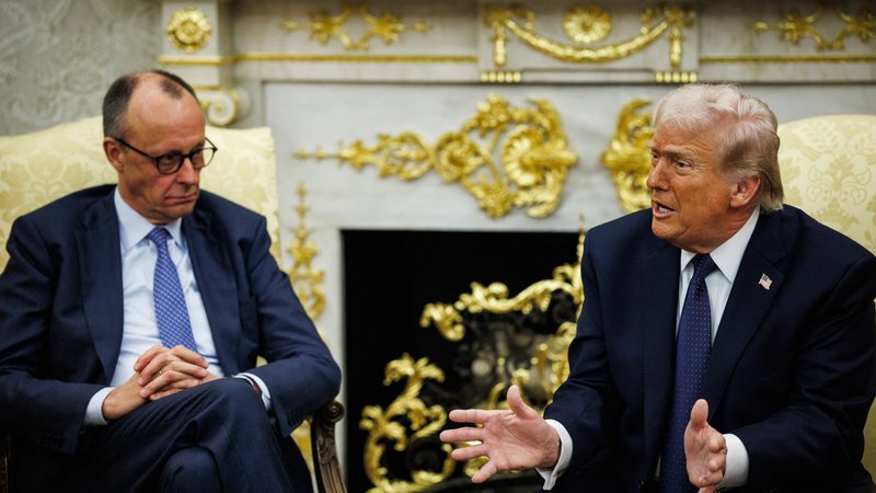 Friedrich Merz und Donald Trump | Bild: picture alliance / abaca | Pool/ABACA Friedrich Merz und Donald Trump