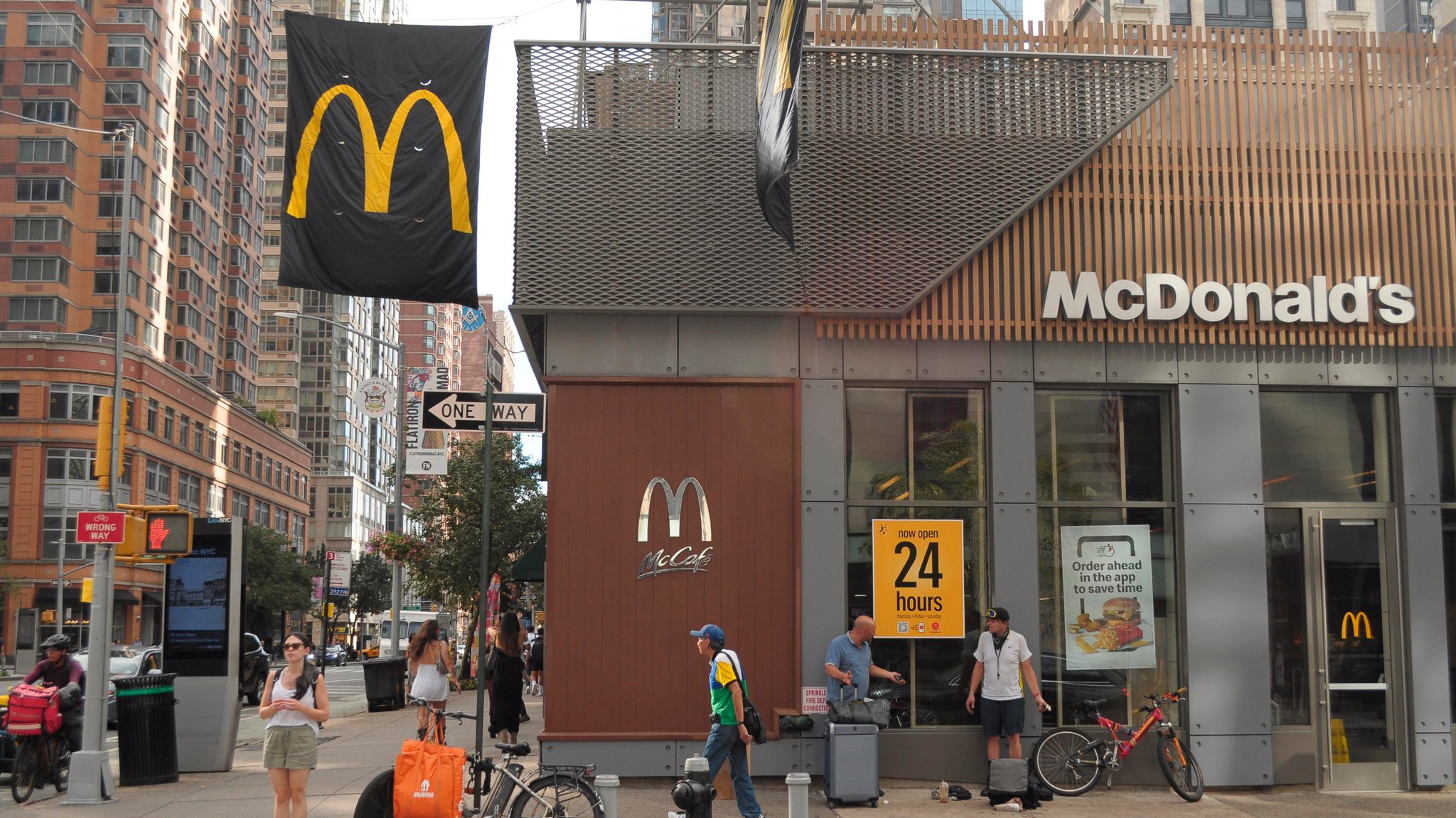 (Symbolbild) Ein Laden der Fast-Food-Kette McDonald's in New York 