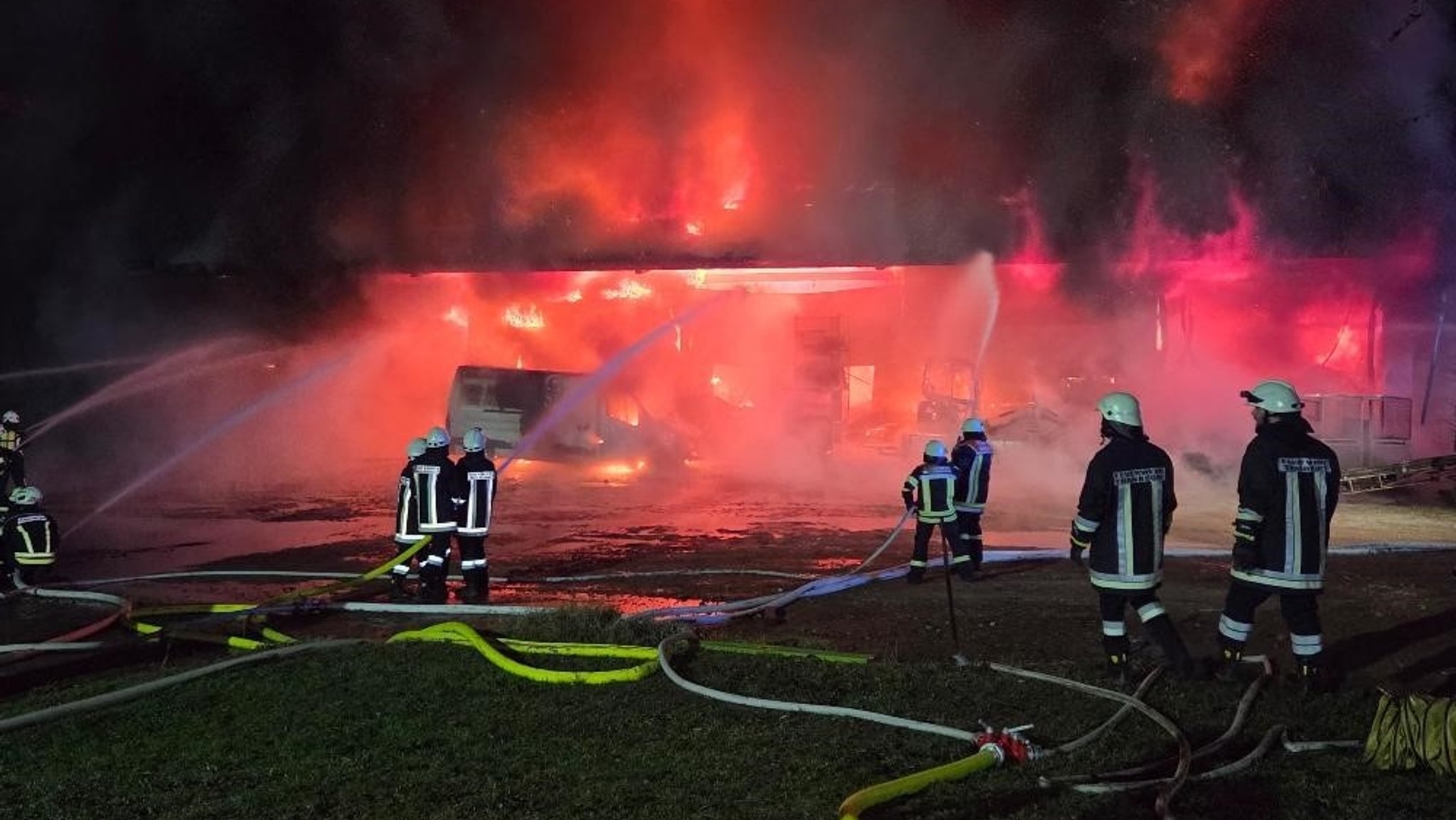 Brand verursacht Millionenschaden in Metallbauwerkstatt