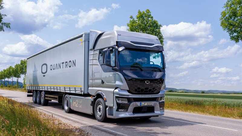 Quantron, Nutzfahrzeughersteller für batterie- und wasserstoffbetriebene Lkw, hat eine vorläufige Insolvenz angemeldet. | Bild: Quantron Quantron, Nutzfahrzeughersteller für batterie- und wasserstoffbetriebene Lkw, hat eine vorläufige Insolvenz angemeldet.
