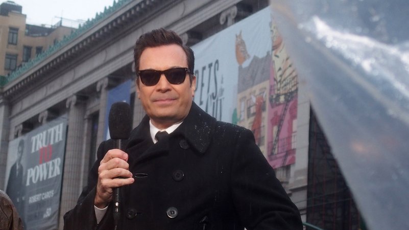 US-Starmoderator Jimmy Fallon | Bild: picture alliance / ZUMAPRESS.com | Samantha Cotler US-Starmoderator Jimmy Fallon