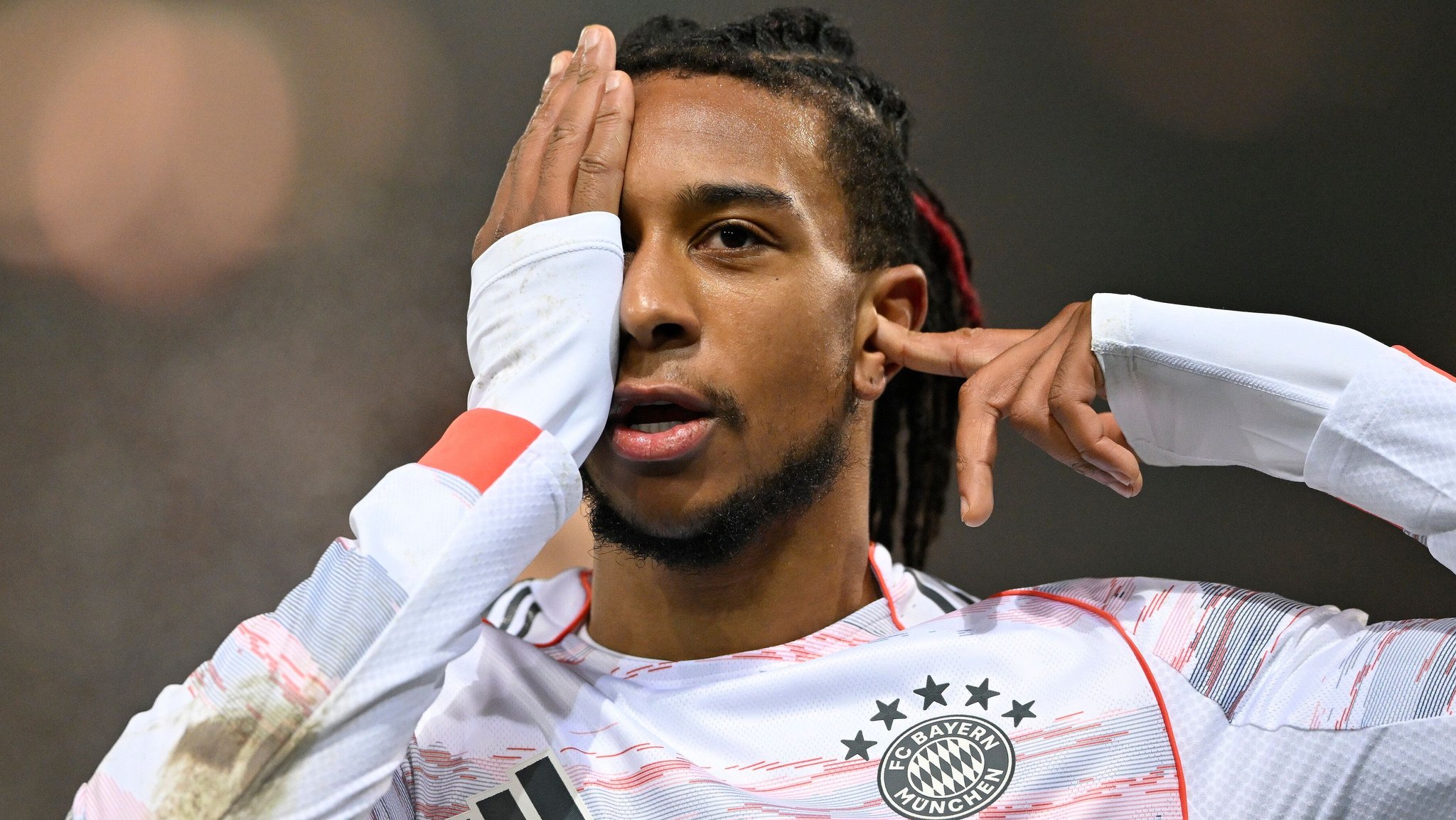 Weiße Weste 2025: FC Bayern siegt glanzlos in Heidenheim